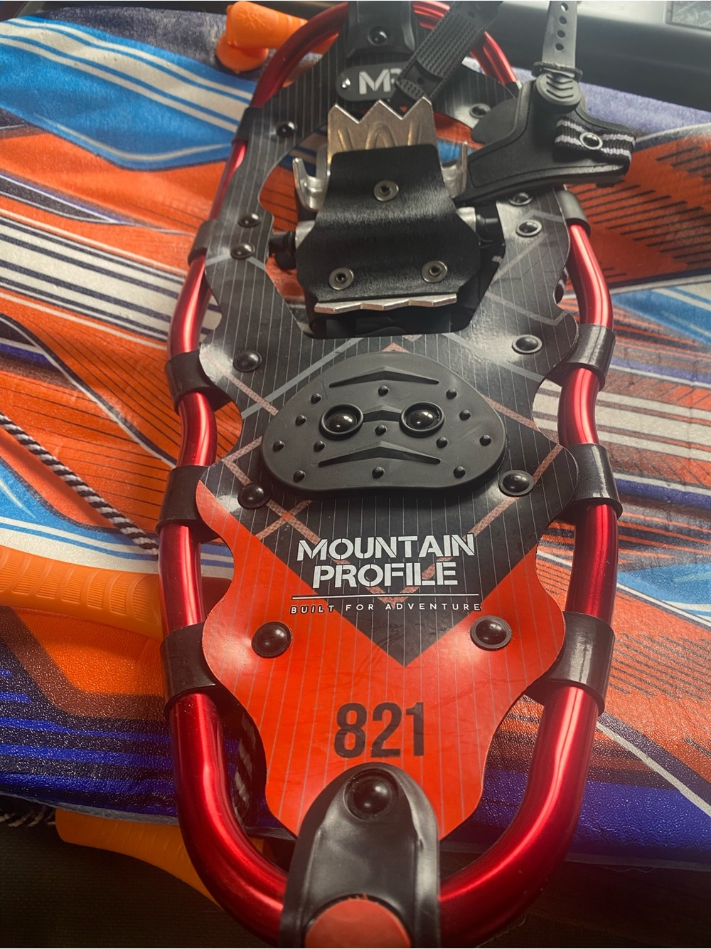 MOUNTAIN PROFILE 821 (8x21) Aluminum SNOWSHOES w/Trekking Poles Up to 150lb